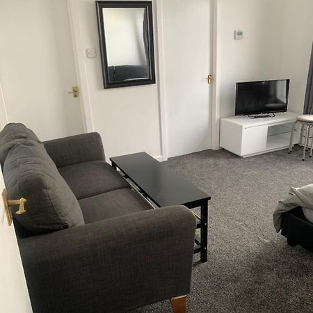 New 2 Bedroom Apartment In Greater Manchester Ashton-under-Lyne エクステリア 写真